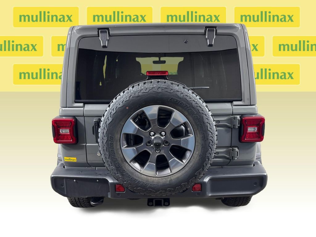 Used 2018 Jeep Wrangler Unlimited Sahara image 9