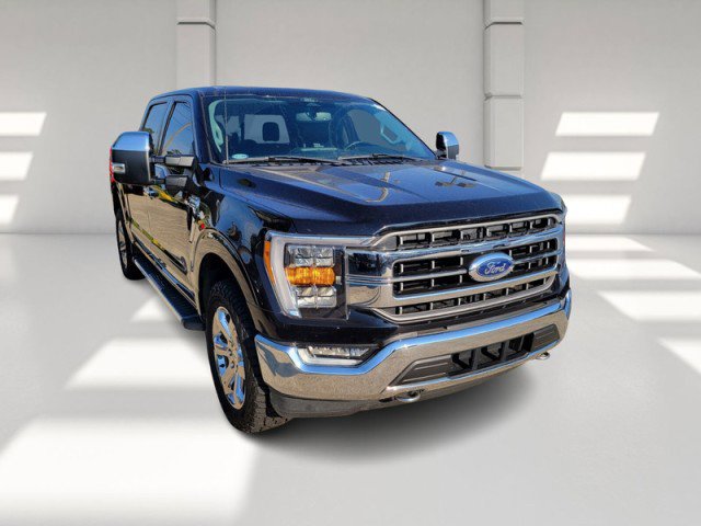 Used 2022 Ford F150 Lariat image 3