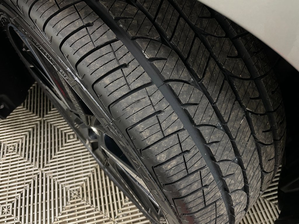 Used 2019 Toyota Camry XSE image 49