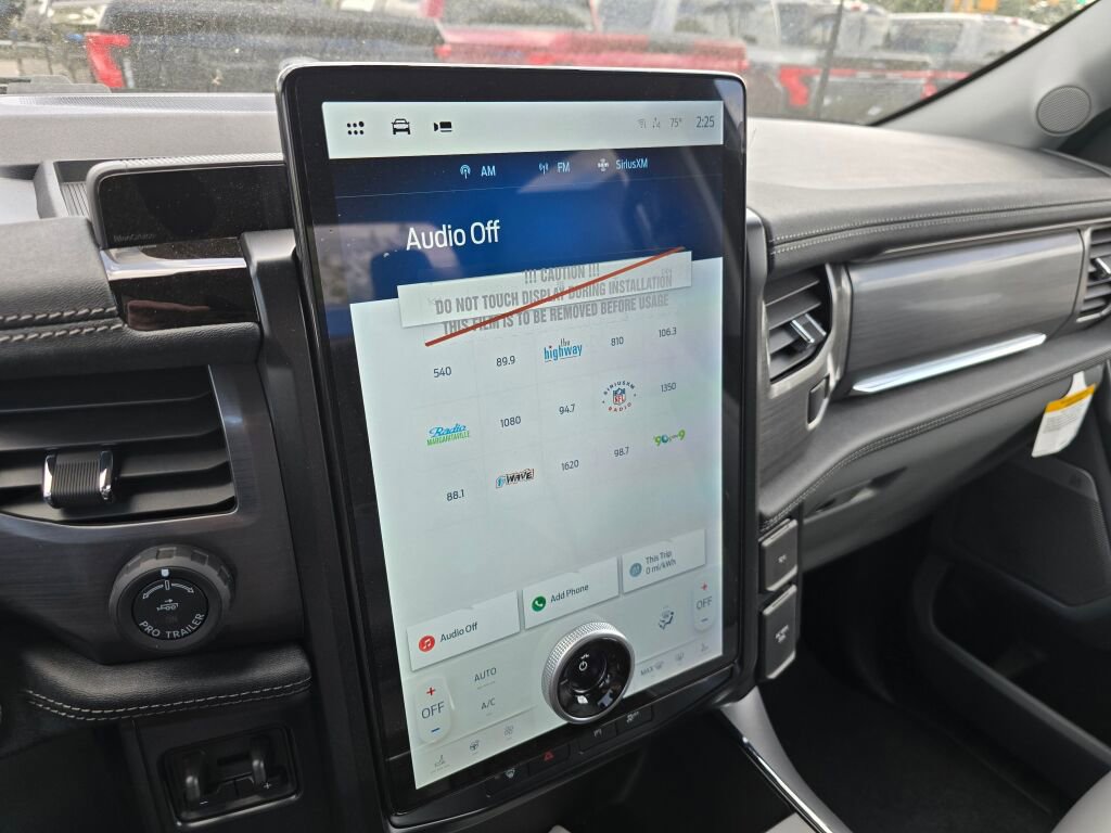 New 2025 Ford F150 Lightning Flash AWD/4WD image 21
