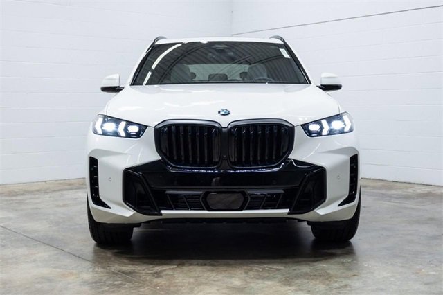 New 2026 BMW X5 xDrive40i image 8