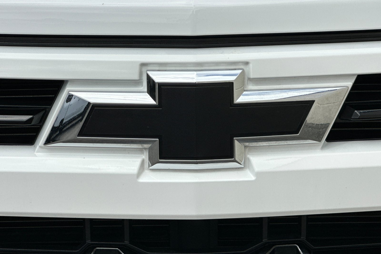 Certified 2024 Chevrolet Silverado 1500 RST w/ LPO, Dark Essentials Package RWD image 38