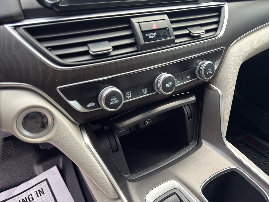 Used 2018 Honda Accord EX-L image 15