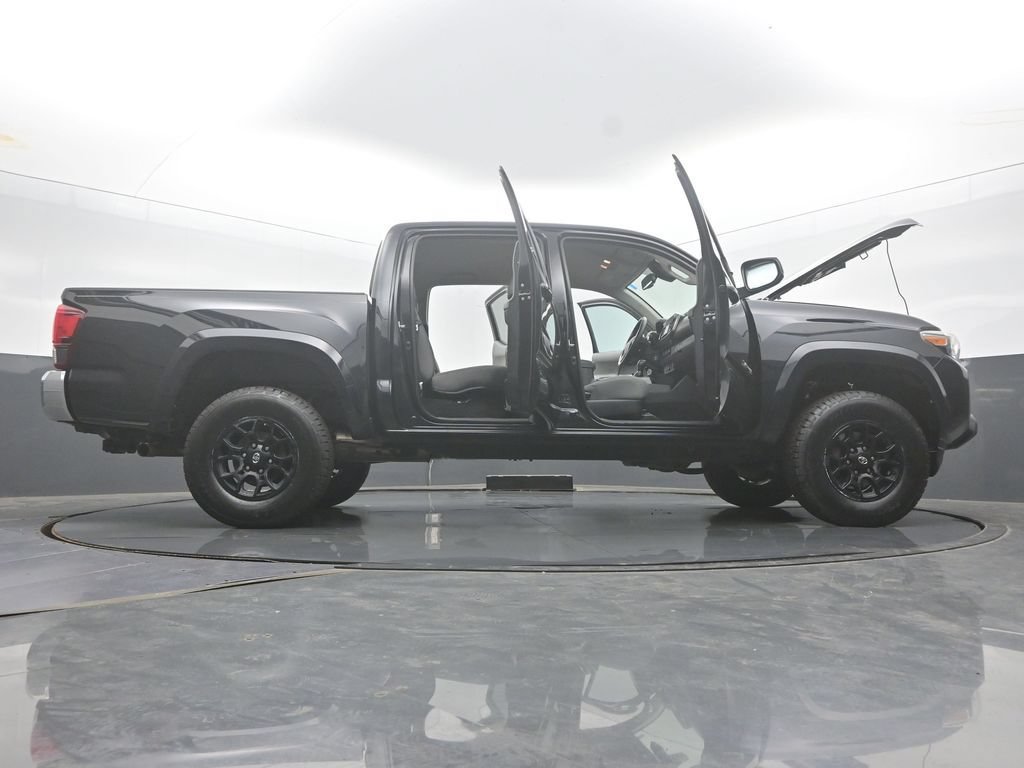 Used 2019 Toyota Tacoma SR5 RWD image 62