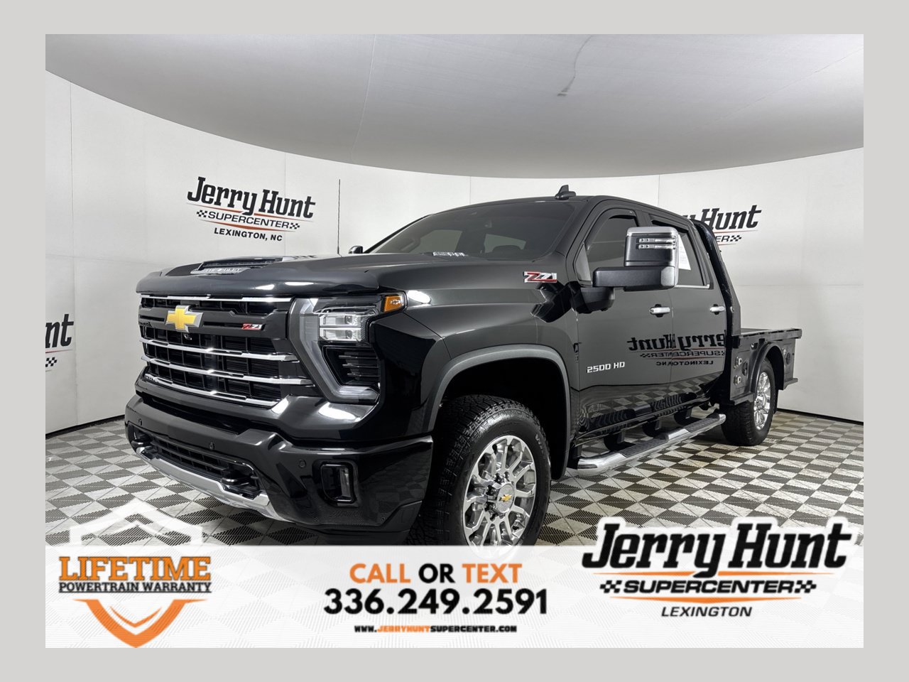 Used 2025 Chevrolet Silverado 2500 LT w/ Z71 Chrome Sport Edition AWD/4WD image 1