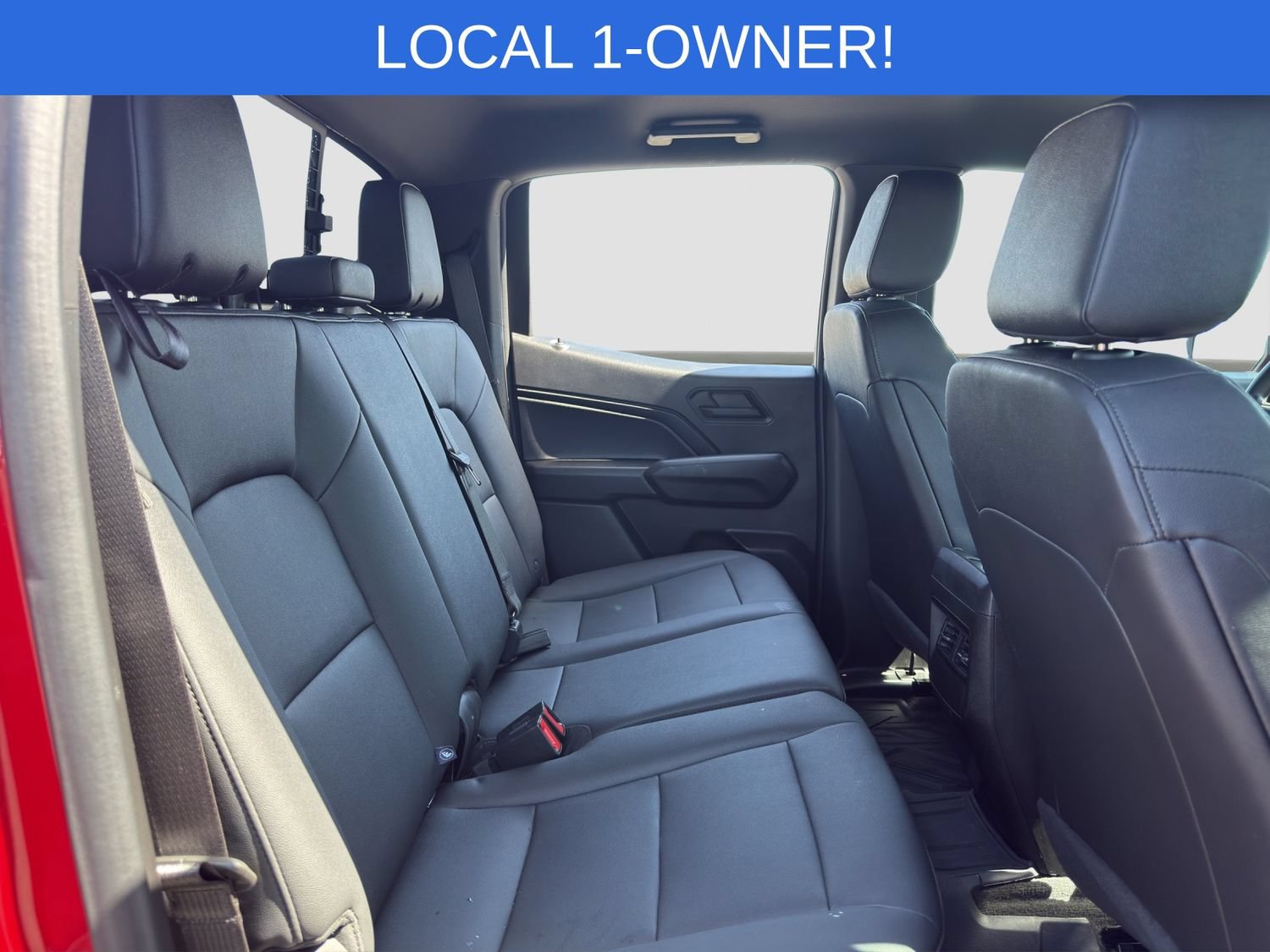Used 2024 Chevrolet Colorado Trail Boss w/ Advanced Trailering Package AWD/4WD image 18