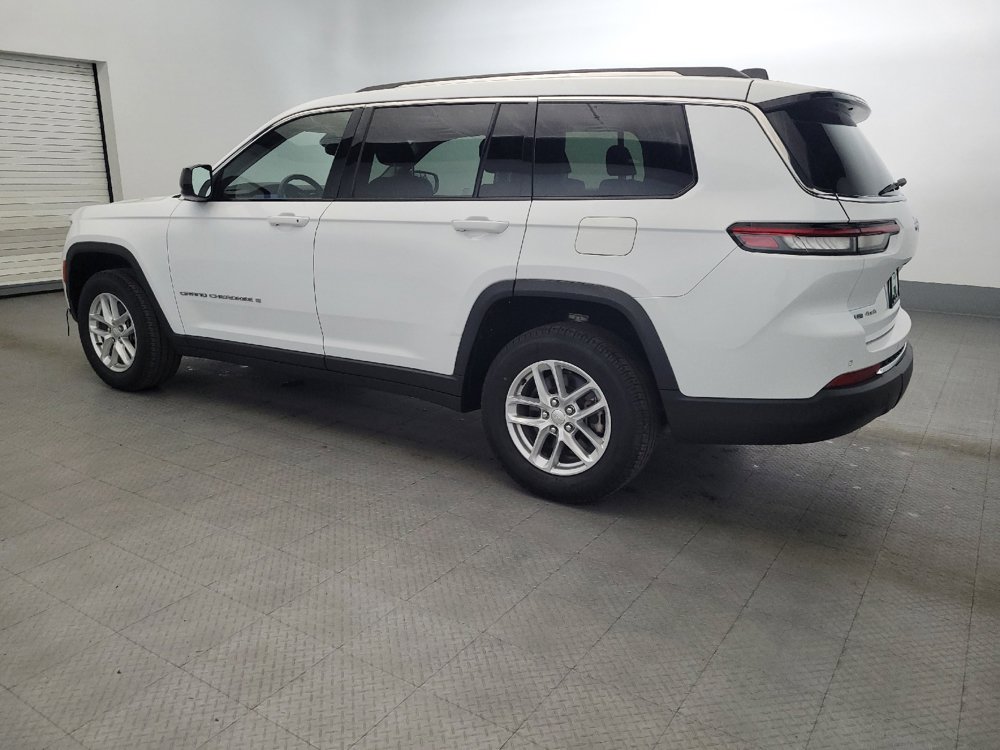 Used 2022 Jeep Grand Cherokee L Laredo w/ Luxury Tech Group I AWD/4WD image 3