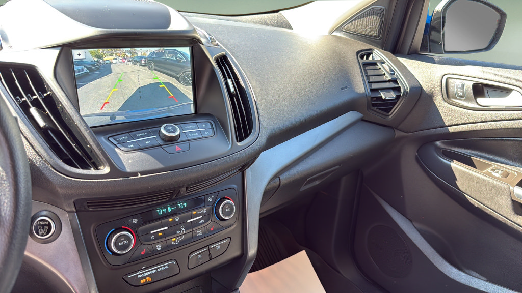 Used 2019 Ford Escape SE AWD/4WD image 29