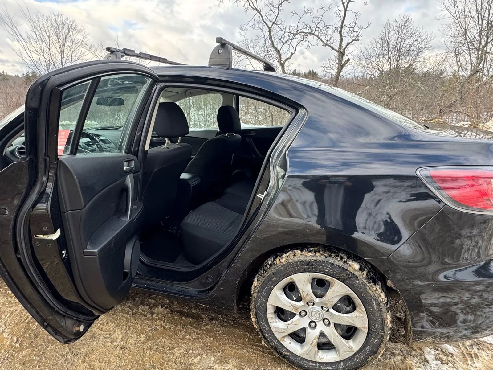 Used 2012 MAZDA MAZDA3 i Sport image 16
