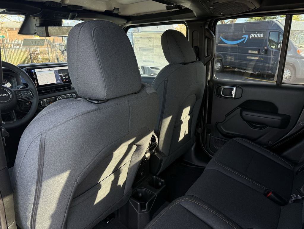 New 2026 Jeep Gladiator Sport image 24