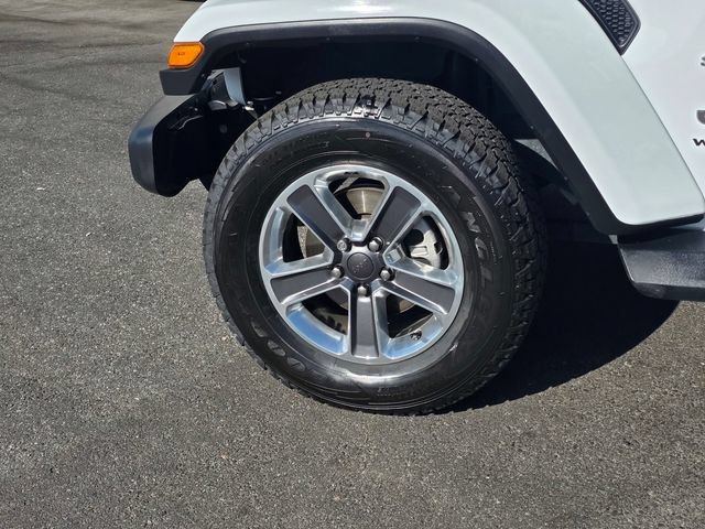 Used 2022 Jeep Wrangler Unlimited Sahara w/ Cold Weather Group AWD/4WD image 5