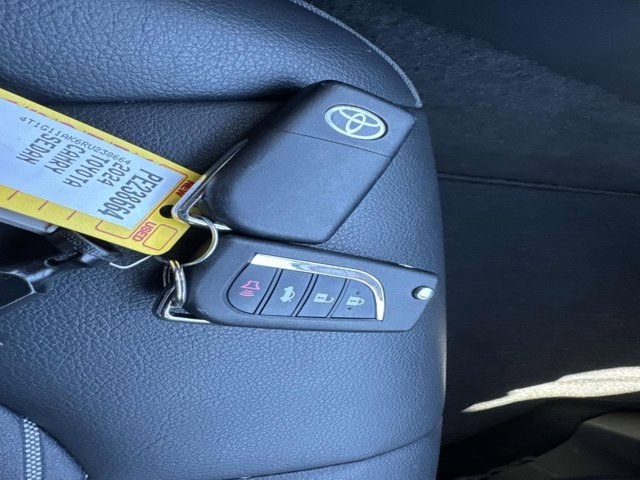 Certified 2024 Toyota Camry SE image 30