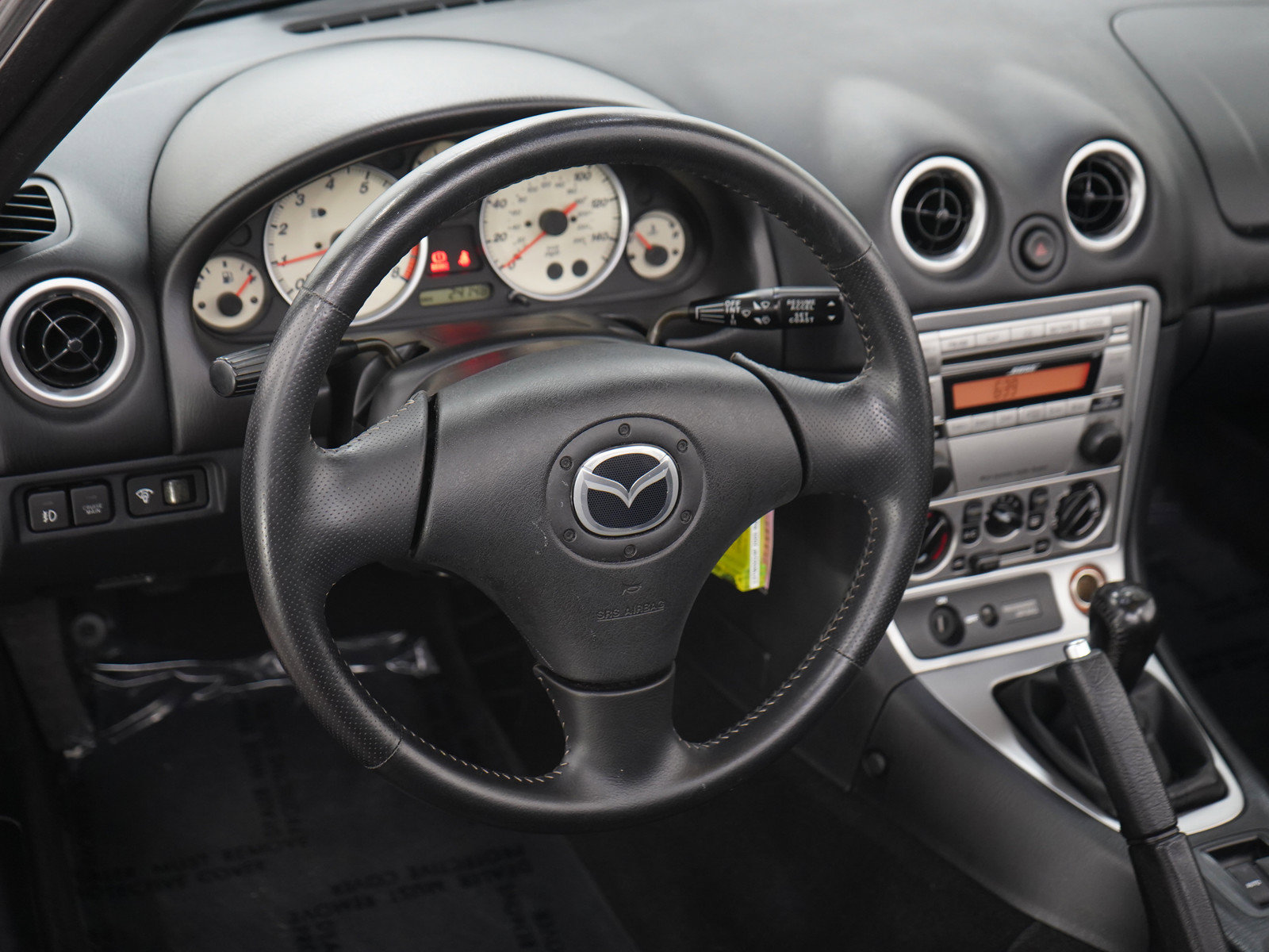 Used 2005 MAZDA MX-5 Miata LS w/ Sports Look Appearance Pkg RWD image 15