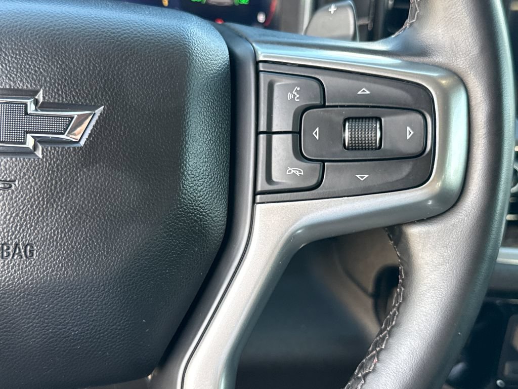 Used 2025 Chevrolet Silverado 1500 RST w/ Convenience Package II RWD image 18