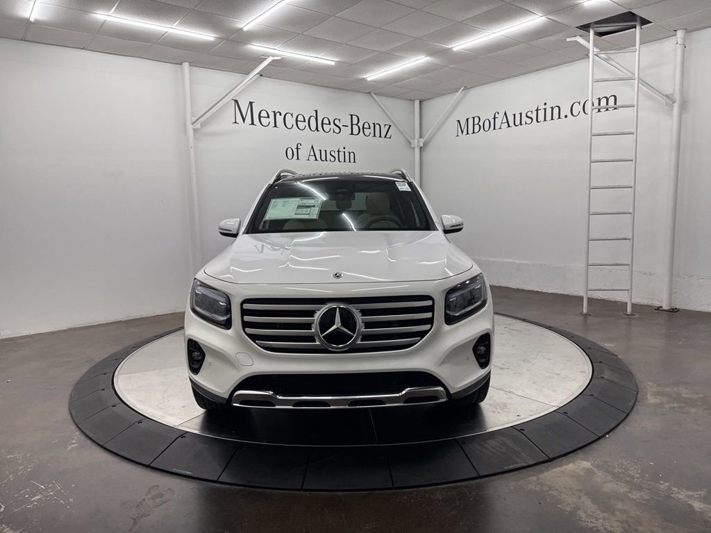 Used 2026 Mercedes-Benz GLB 250 GLB 250 image 2