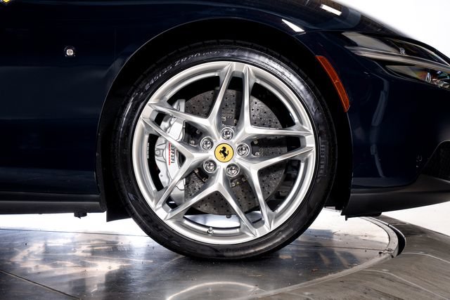 Used 2026 Ferrari Roma Spider RWD image 20