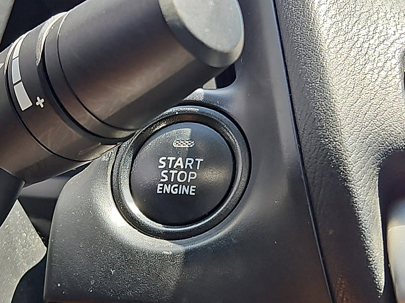 Used 2017 MAZDA MAZDA3 Sport w/ Preferred Equipment Package FWD image 22