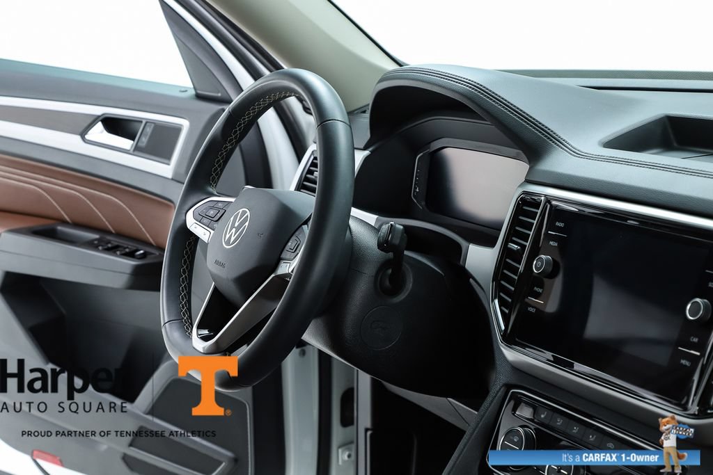 Used 2023 Volkswagen Atlas SE w/ Panoramic Sunroof Package FWD image 34