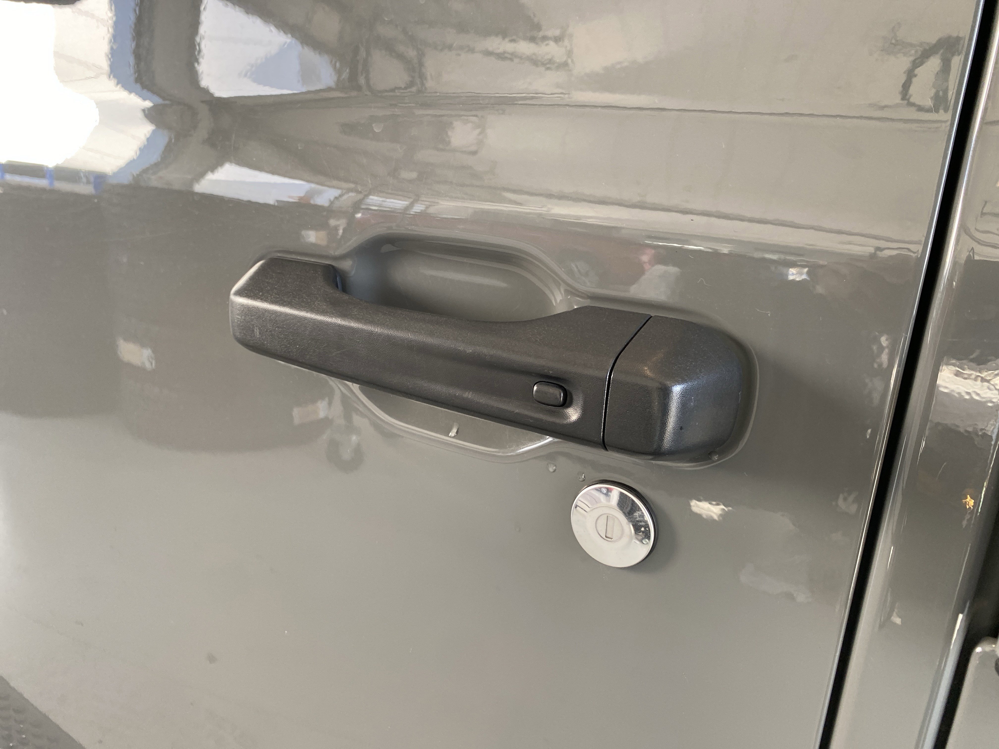 Used 2021 Jeep Wrangler Unlimited Sahara image 8