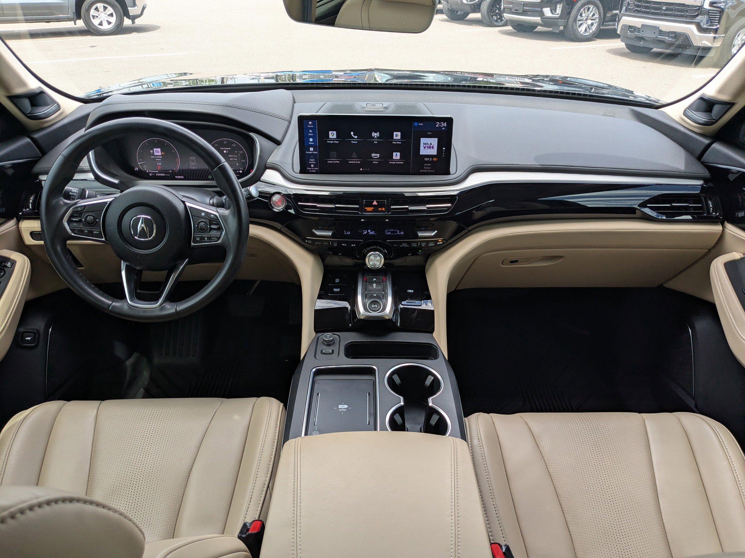 Used 2025 Acura MDX FWD w/ Technology Package image 17