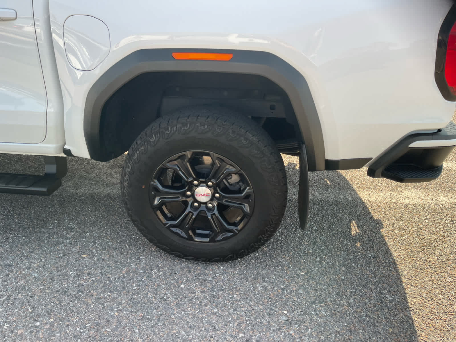 Used 2023 GMC Canyon Elevation w/ Trailering Package RWD image 8