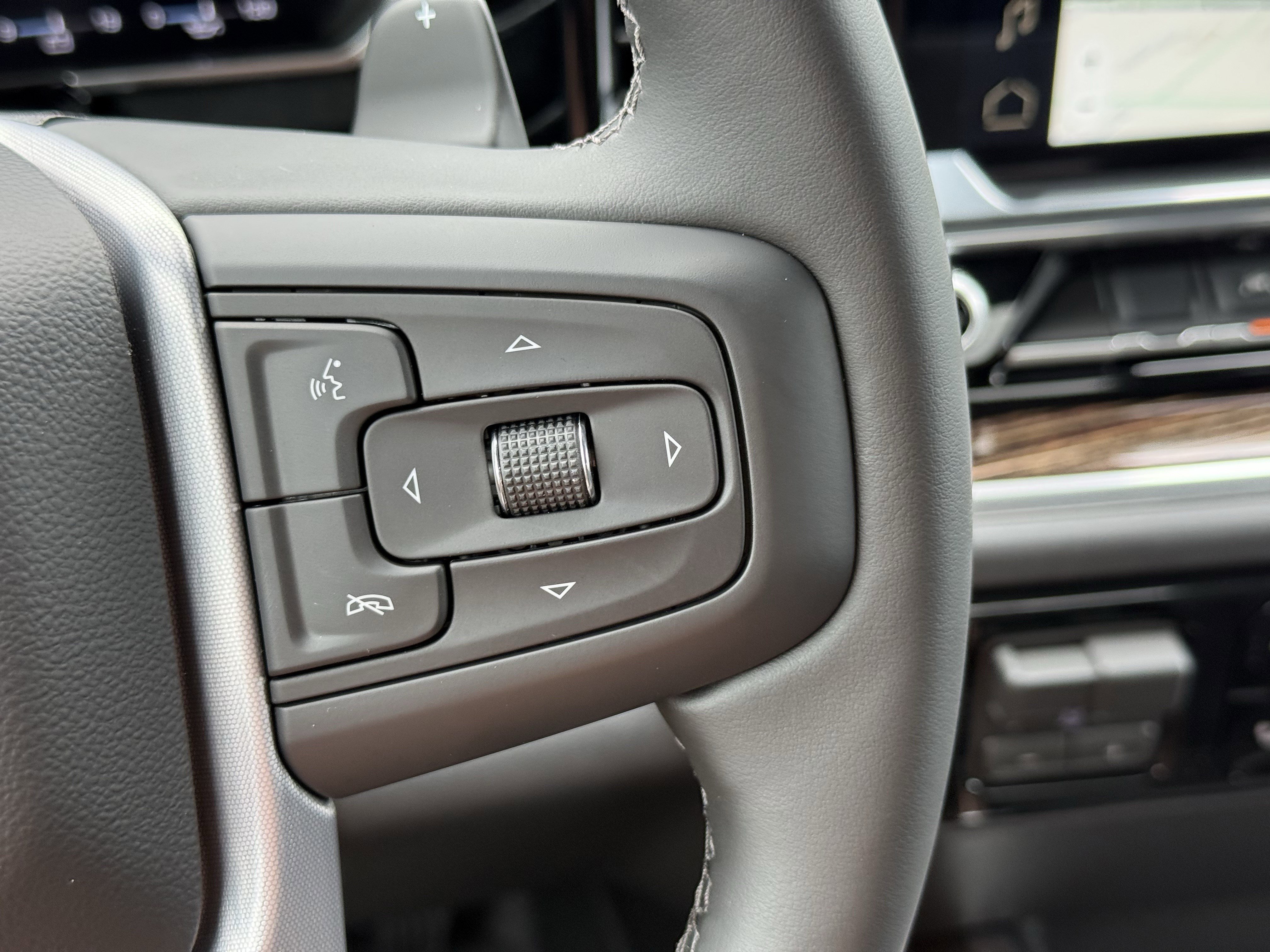 Used 2026 GMC Sierra 1500 Elevation image 17