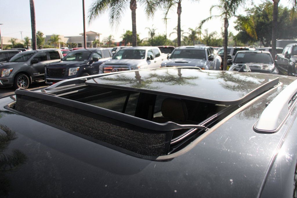 Used 2022 Jeep Grand Cherokee Summit AWD/4WD image 30