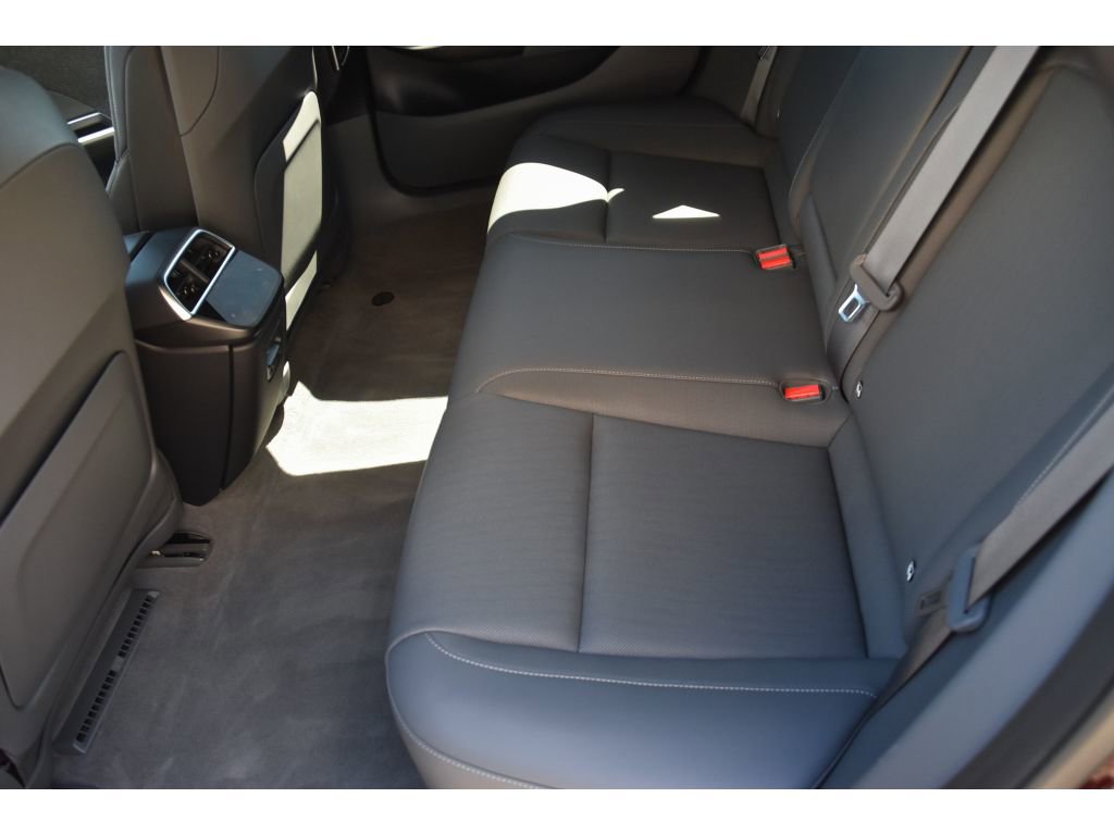 Used 2023 Lucid Air Pure image 15