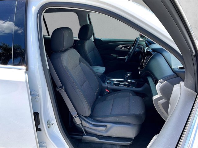 Used 2021 Chevrolet Traverse LS FWD image 9