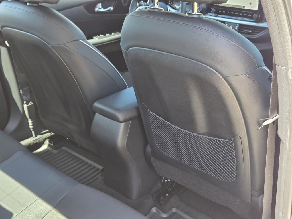 Used 2023 Kia Forte GT-Line image 31