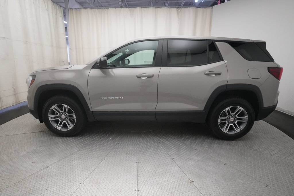 Used 2026 GMC Terrain Elevation AWD/4WD image 23