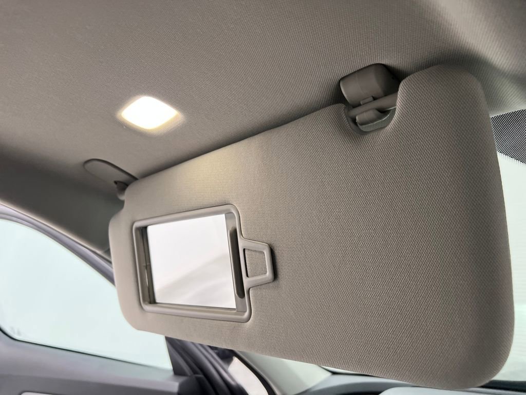 Used 2025 Kia Telluride S image 73