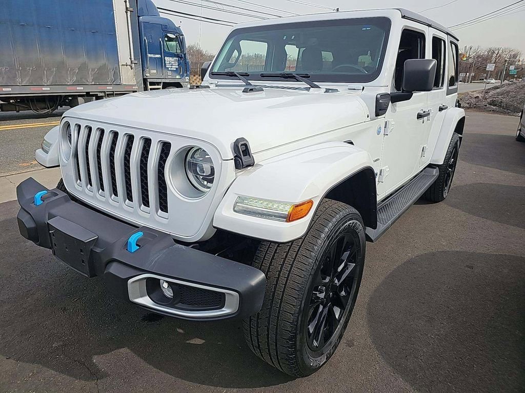 Used 2022 Jeep Wrangler Unlimited Sahara w/ Cold Weather Group image 1