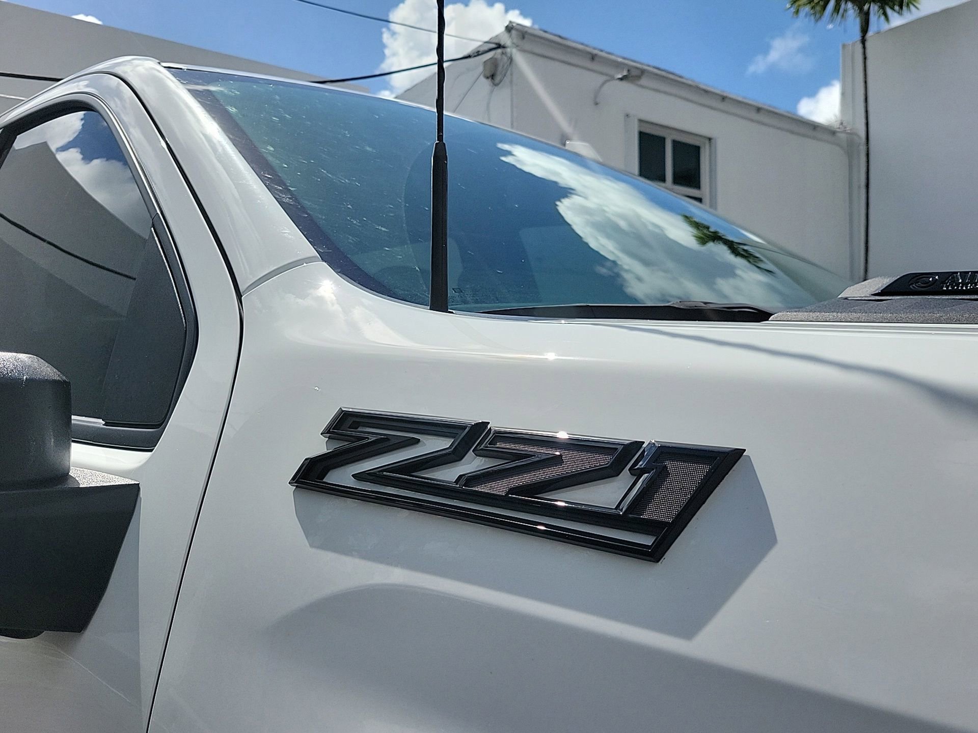 Used 2025 Chevrolet Silverado 3500 LTZ w/ Trail Boss Package AWD/4WD image 6