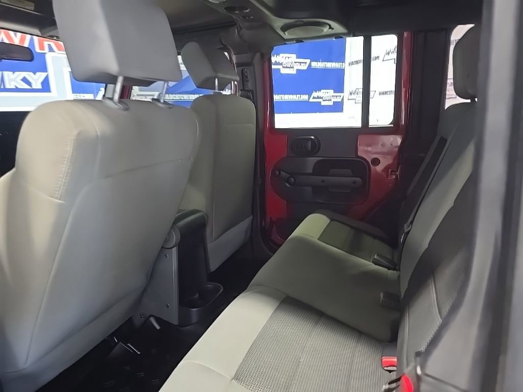 Used 2009 Jeep Wrangler X image 19