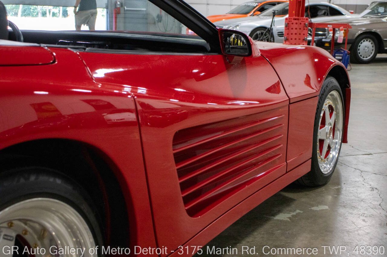 Used 1989 Chevrolet Corvette Convertible RWD image 24