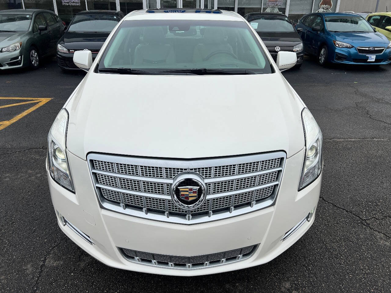 Used 2013 Cadillac XTS Platinum AWD/4WD image 6