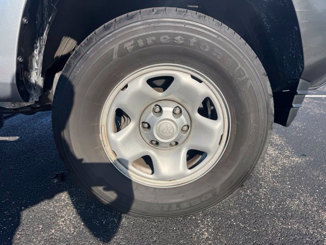 Used 2021 Toyota Tacoma SR RWD image 10