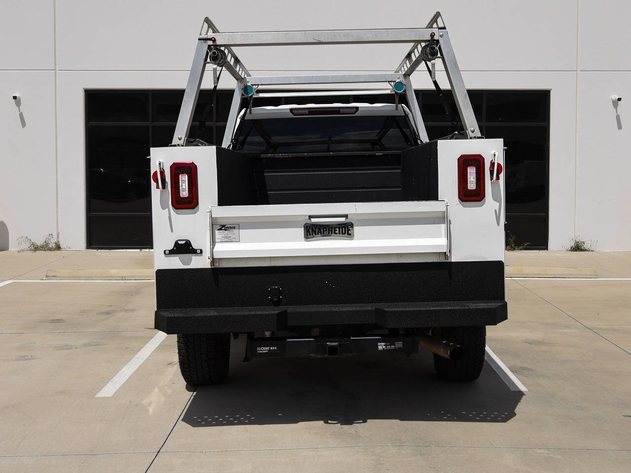 Used 2023 GMC Sierra 3500 Pro w/ Convenience Package AWD/4WD image 7