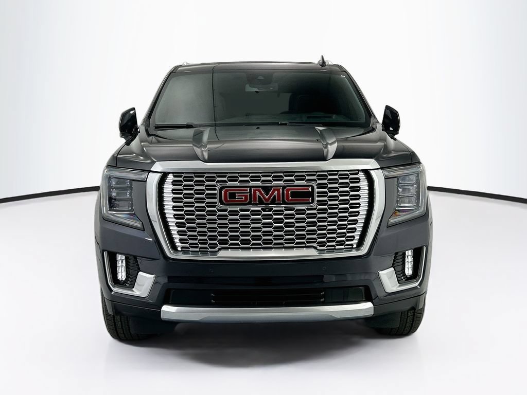 Used 2024 GMC Yukon Denali AWD/4WD image 2