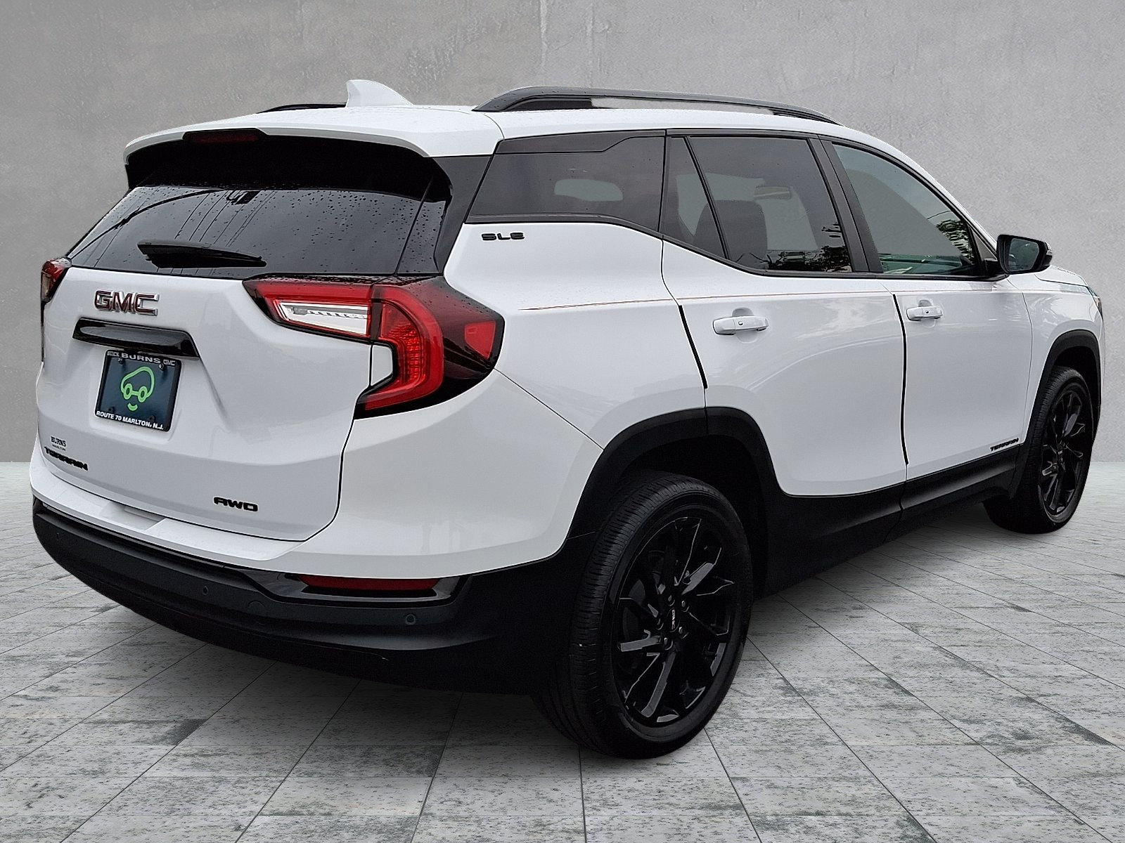 Certified 2023 GMC Terrain SLE w/ Driver Convenience Package AWD/4WD image 5