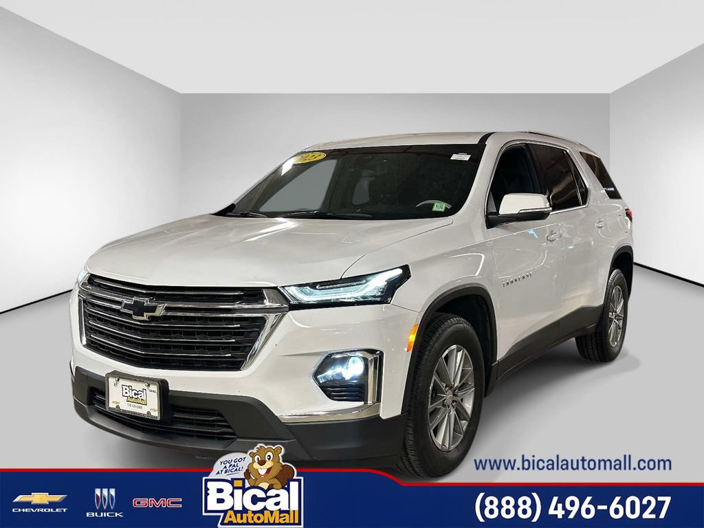 Used 2023 Chevrolet Traverse LT AWD/4WD image 1