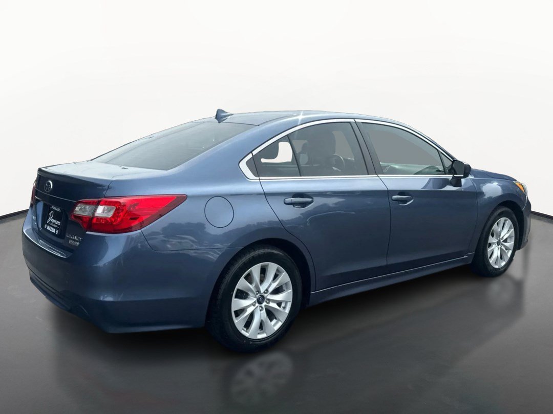 Used 2017 Subaru Legacy 2.5i Premium AWD/4WD image 3