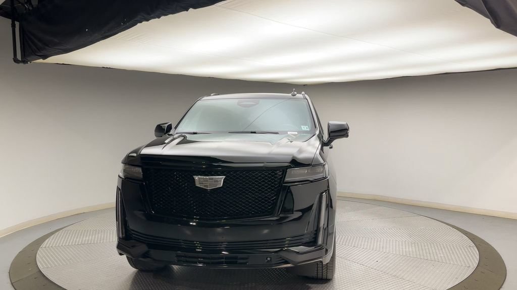Used 2024 Cadillac Escalade Sport Platinum AWD/4WD image 7