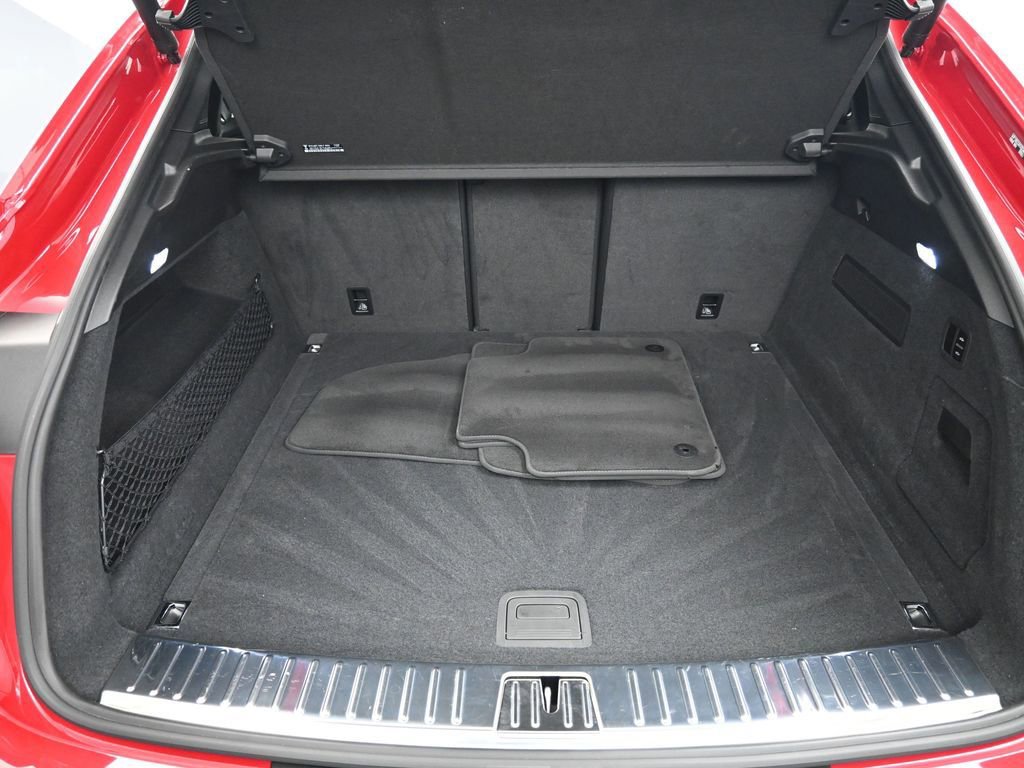 Certified 2025 Porsche Cayenne GTS image 27