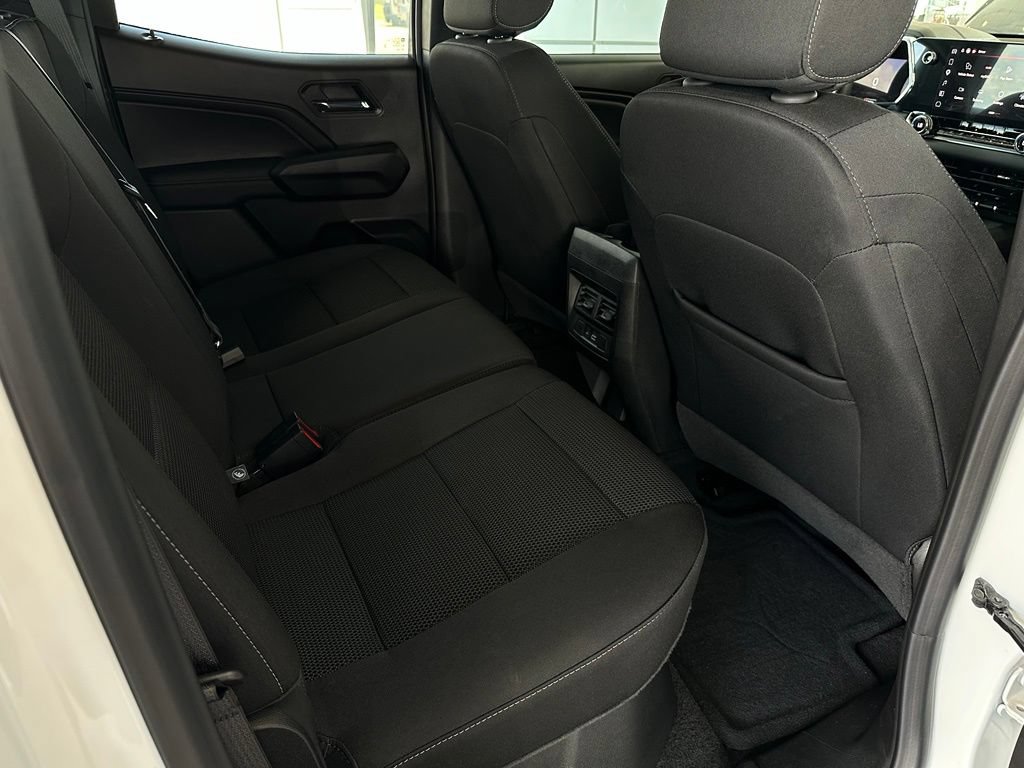 New 2026 GMC Canyon Elevation w/ Convenience Package RWD image 17