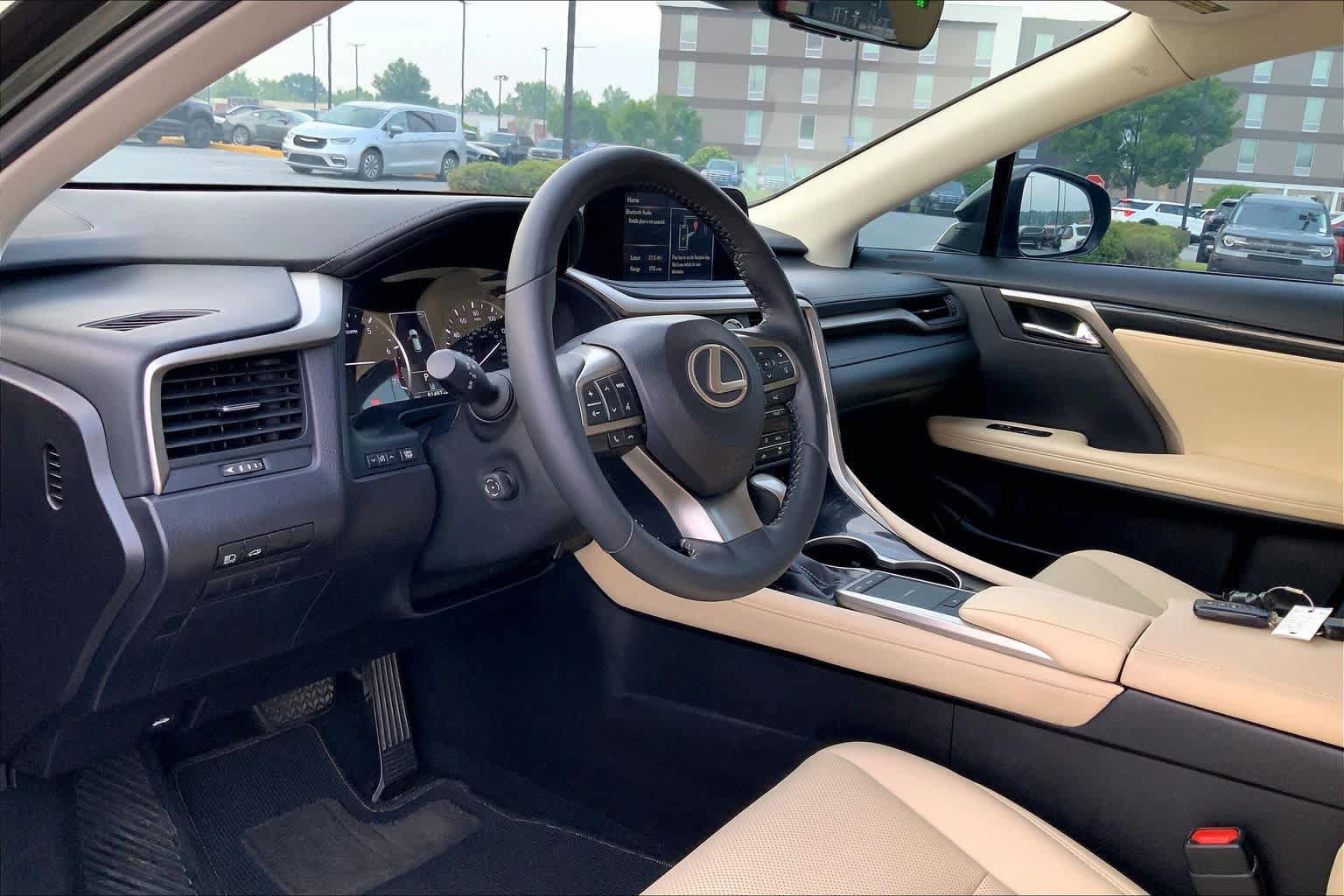 Used 2022 Lexus RX 350 FWD image 16