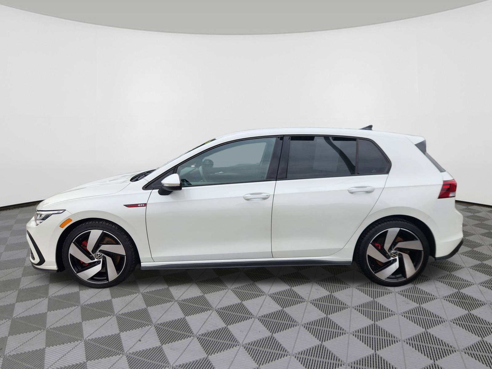 Used 2022 Volkswagen GTI S image 5