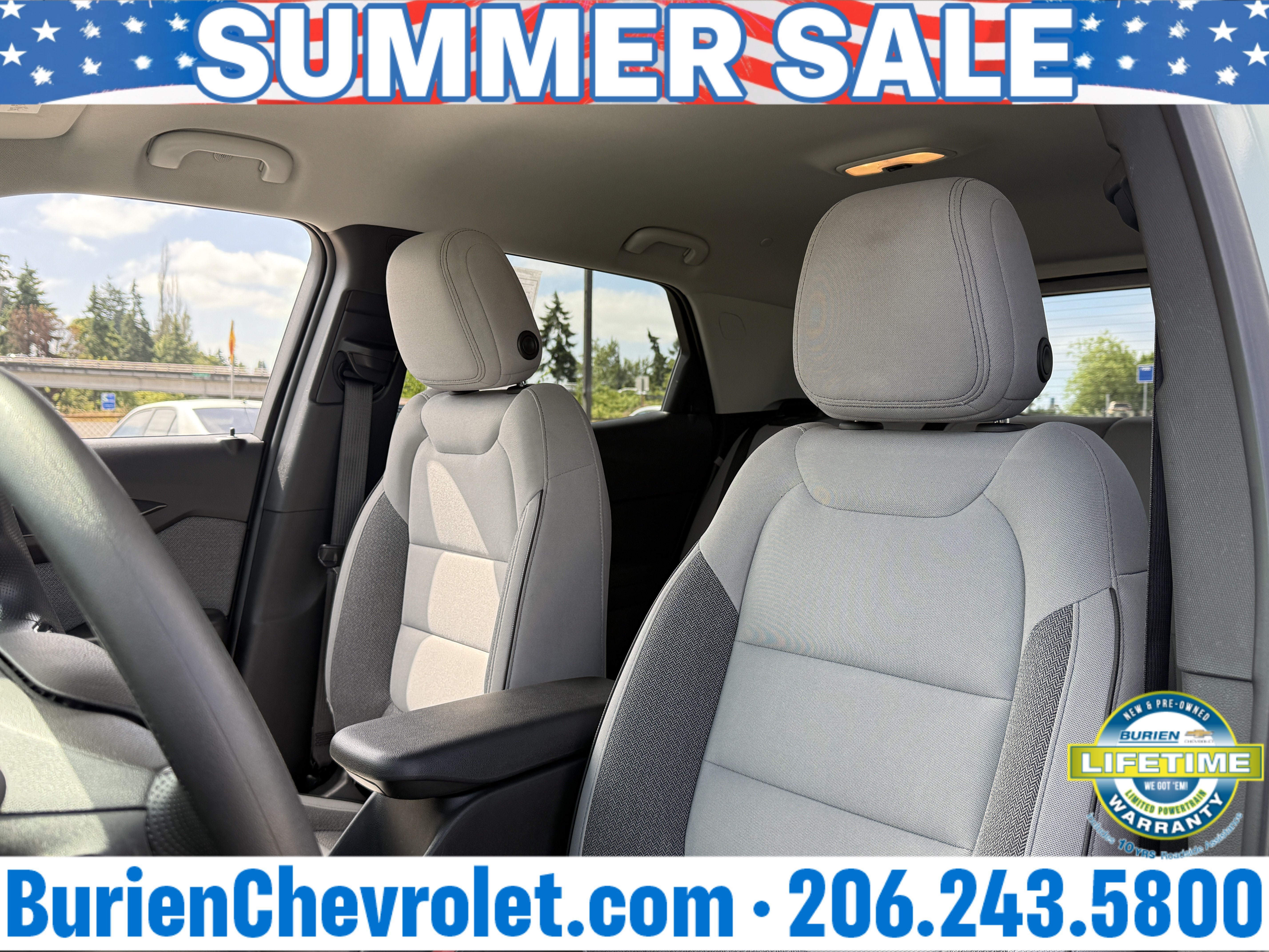 Used 2025 Chevrolet TrailBlazer LT AWD/4WD image 10