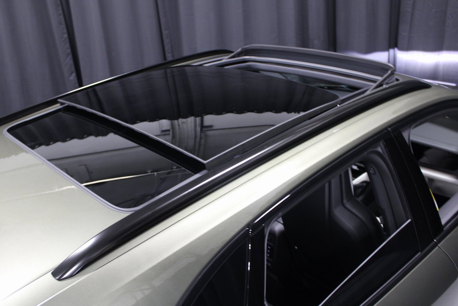 New 2026 Porsche Cayenne E-Hybrid image 19